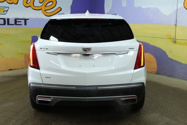 2022 Cadillac XT5 Premium Luxury