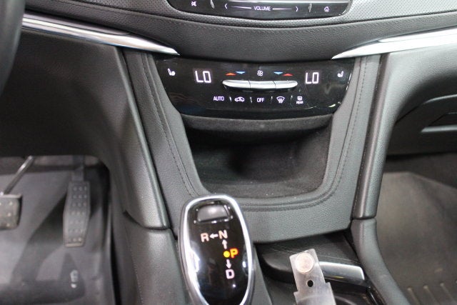 2017 Cadillac XT5 Luxury AWD