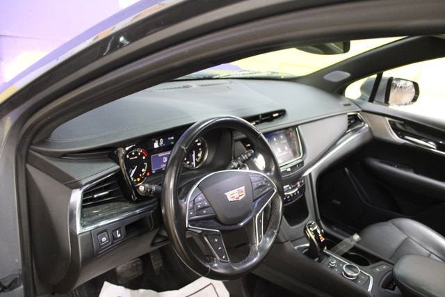 2021 Cadillac XT5 AWD Premium Luxury