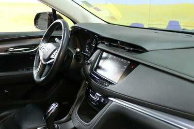 2018 Cadillac XT5 Luxury AWD