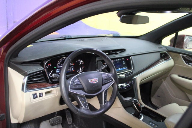 2017 Cadillac XT5 Premium Luxury AWD