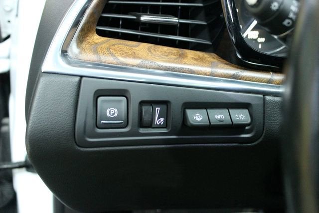 2021 Cadillac XT5 AWD Premium Luxury