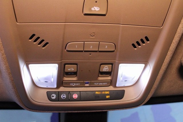 2017 Cadillac XT5 Platinum AWD