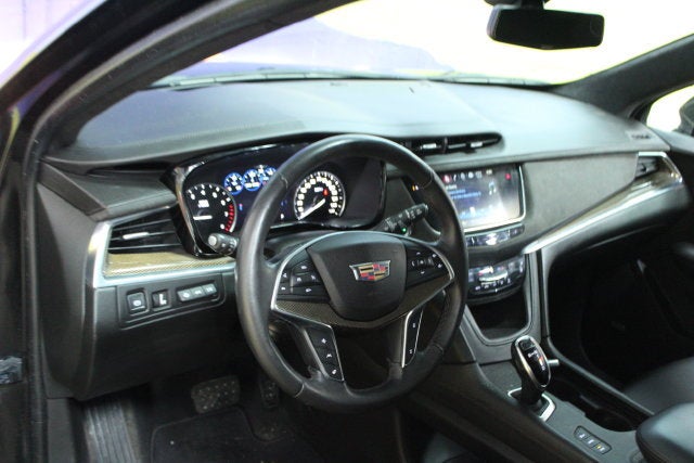 2017 Cadillac XT5 Platinum AWD