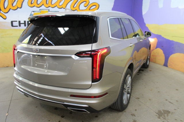 2022 Cadillac XT6 Premium Luxury