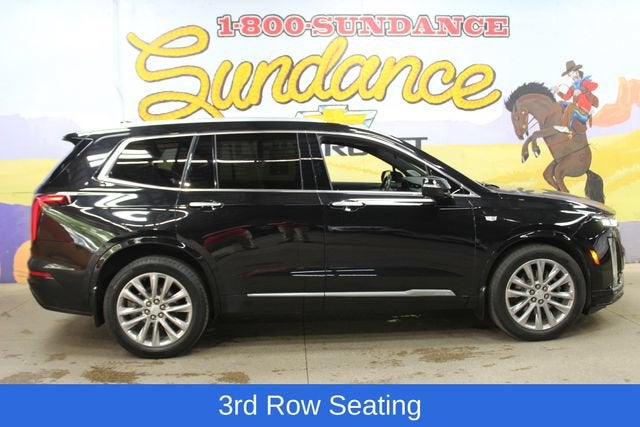 2022 Cadillac XT6 Premium Luxury