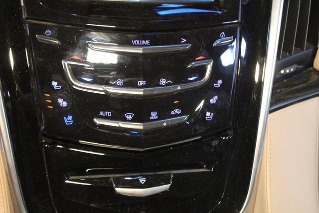 2018 Cadillac Escalade Platinum