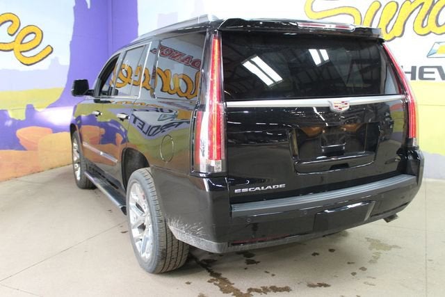 2016 Cadillac Escalade Platinum