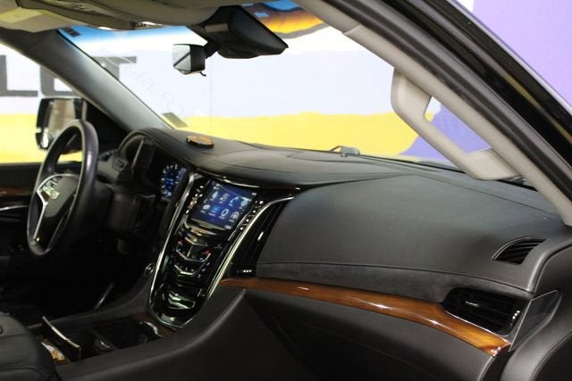 2017 Cadillac Escalade ESV Premium Luxury