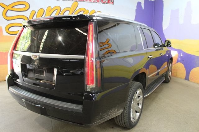2017 Cadillac Escalade ESV Premium Luxury