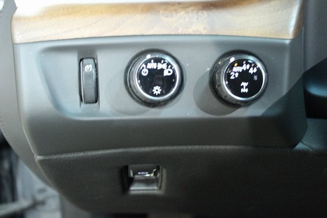 2020 Cadillac Escalade ESV Premium Luxury