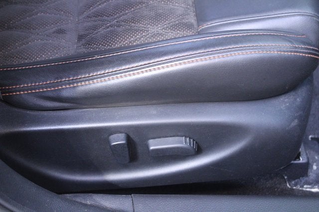 2020 Nissan Maxima SR