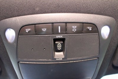 2020 Nissan Maxima SR