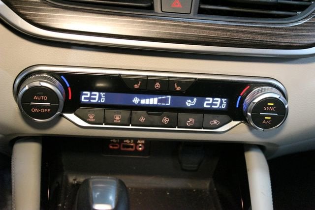 2022 Nissan Altima 2.5 Platinum