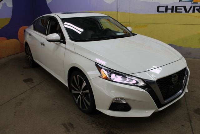 2022 Nissan Altima 2.5 Platinum