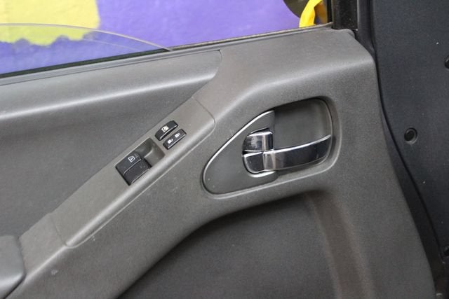 2018 Nissan Frontier SV V6