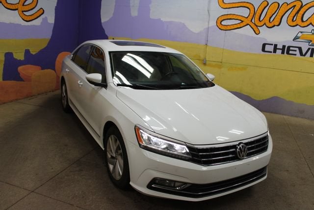 2018 Volkswagen Passat 2.0T SE