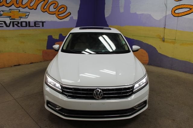 2018 Volkswagen Passat 2.0T SE