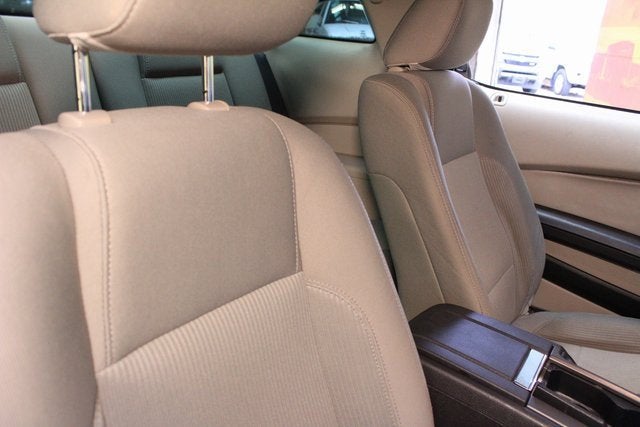 2010 Ford Mustang V6