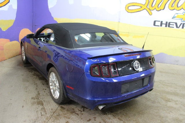 2013 Ford Mustang V6