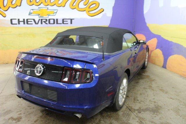 2013 Ford Mustang V6