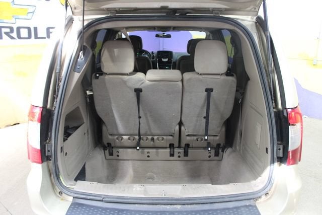 2011 Chrysler Town & Country Touring