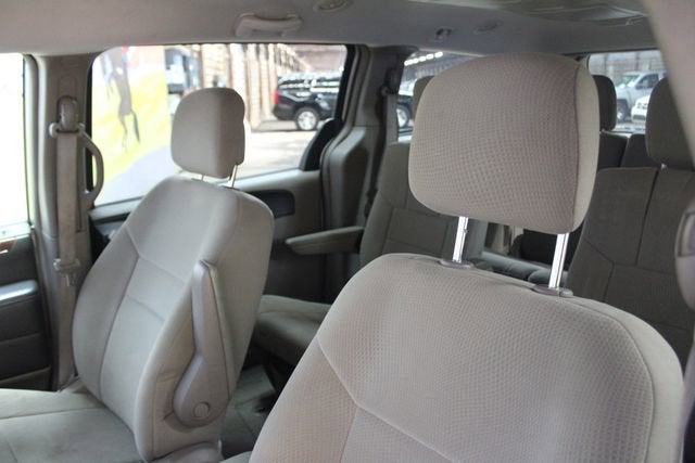 2011 Chrysler Town & Country Touring