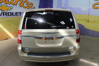 2011 Chrysler Town & Country Touring