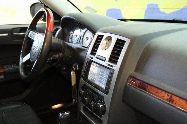 2010 Chrysler 300 Limited