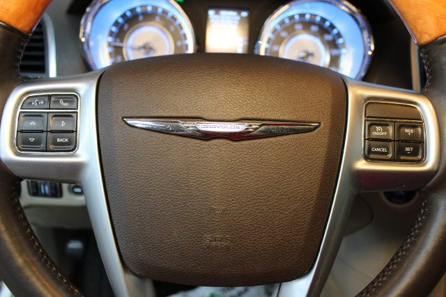 2012 Chrysler 300 Limited