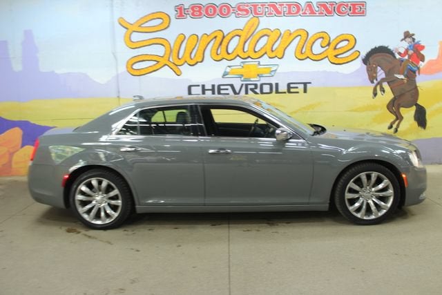2019 Chrysler 300 Limited