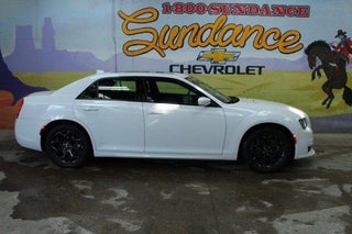 2023 Chrysler 300 Touring L