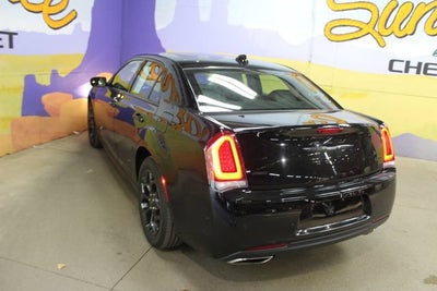 2023 Chrysler 300 Touring L