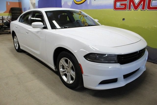 2022 Dodge Charger SXT RWD
