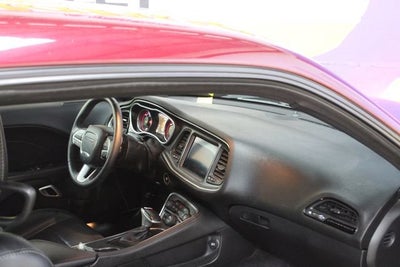 2017 Dodge Challenger SXT Plus