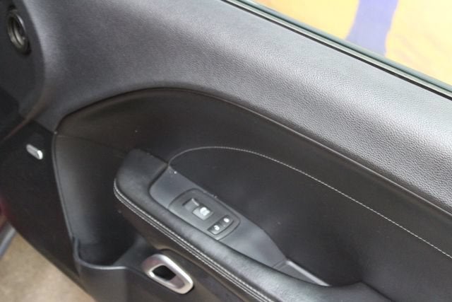 2017 Dodge Challenger SXT Plus