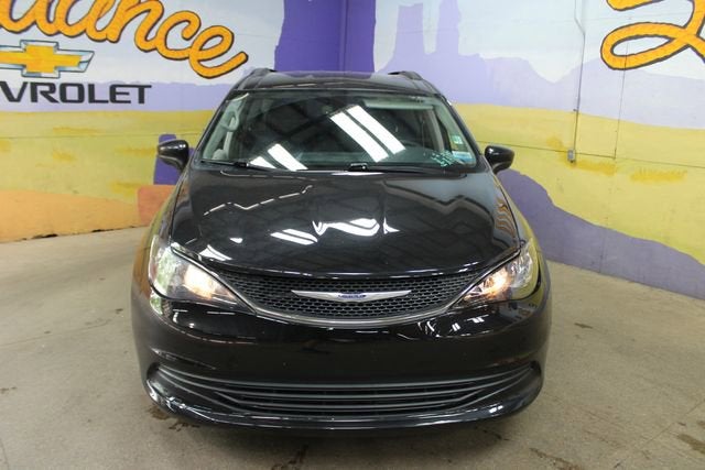 2020 Chrysler Voyager LXI