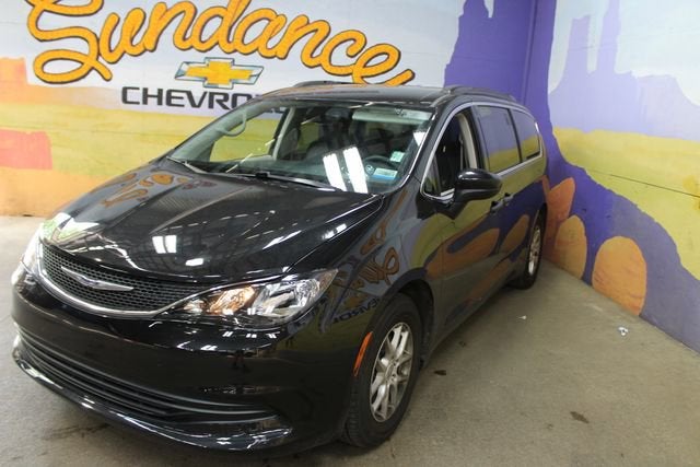 2020 Chrysler Voyager LXI