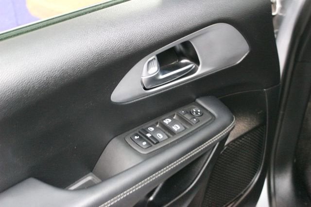 2023 Chrysler Pacifica Touring