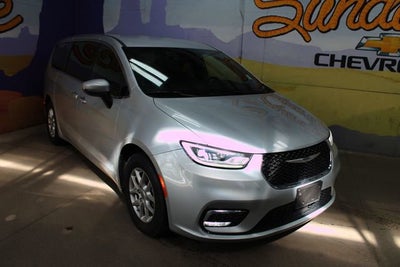 2023 Chrysler Pacifica Touring