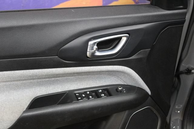 2023 Jeep Compass Latitude Lux FWD