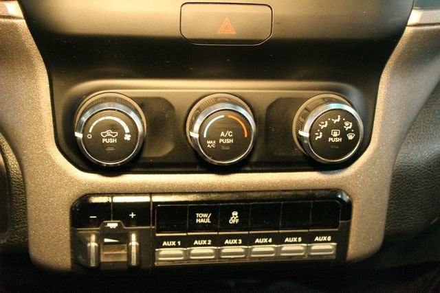 2019 RAM 2500 Tradesman Crew Cab 4x4 6'4" Box