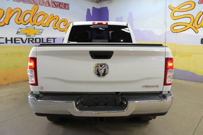 2022 RAM 2500 Tradesman Crew Cab 4x4 6'4" Box