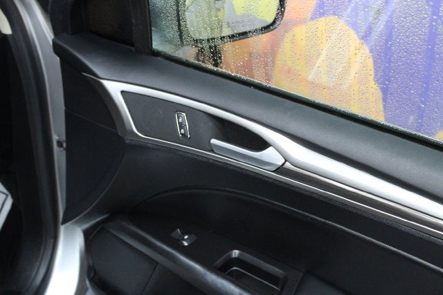 2020 Ford Fusion SEL