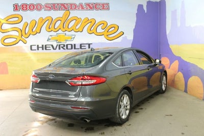 2020 Ford Fusion SE