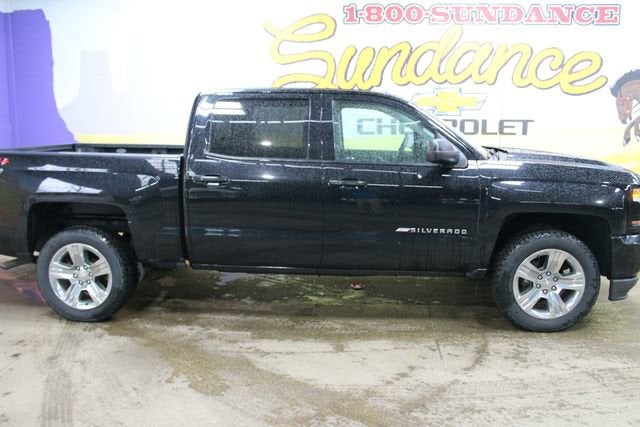 2018 Chevrolet Silverado 1500 Custom 4X4 Crew Cab Short Box's photo