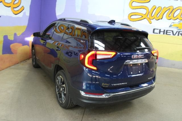 2023 GMC Terrain SLT