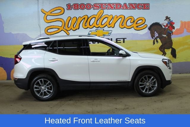 2022 GMC Terrain SLT