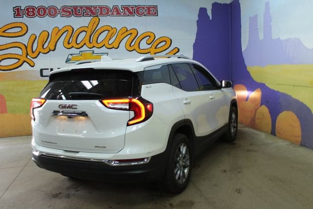 2022 GMC Terrain SLT