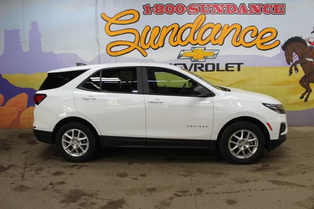 2023 Chevrolet Equinox LS